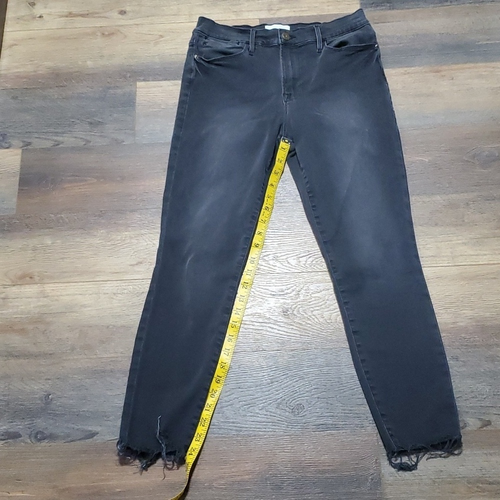 Frame le-high skinny crop black wash denim jeans